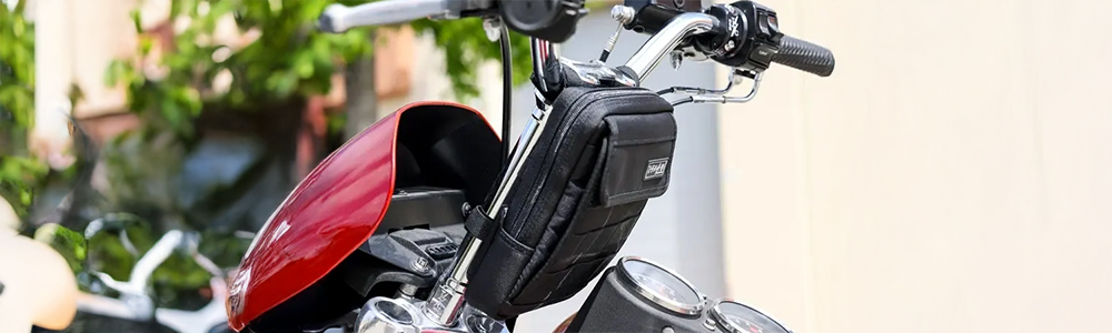 スラッシンサプライの「ハンドルバーバッグ スリム」