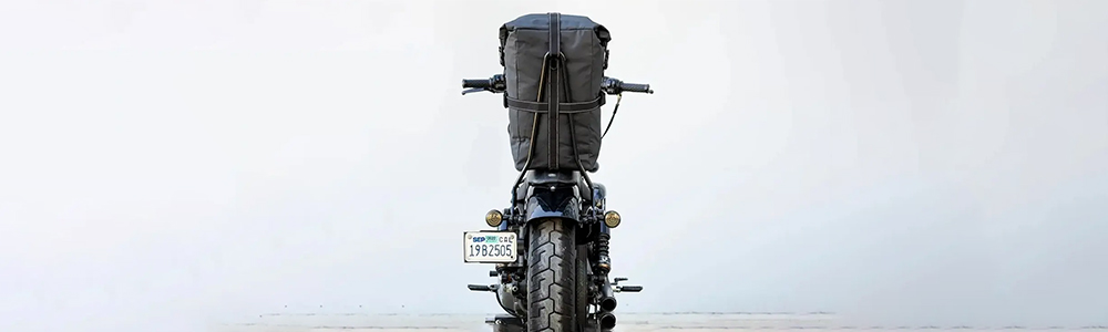 シーシーバーバッグはツーリングの必需品